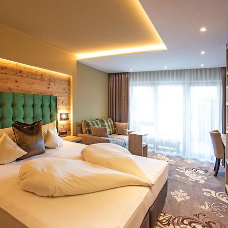 Hotel Bergruh オーベルストドルフ エクステリア 写真