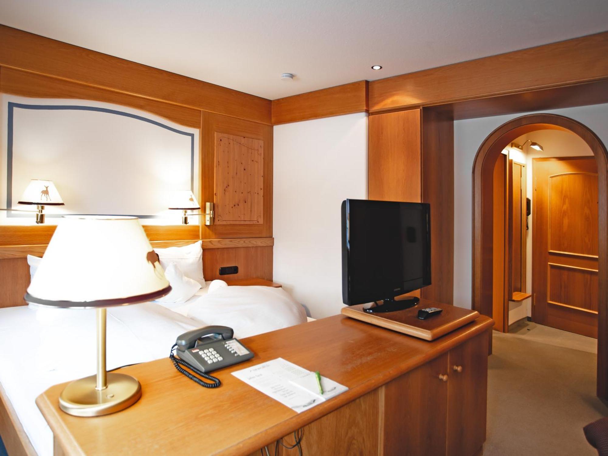 Hotel Bergruh オーベルストドルフ エクステリア 写真