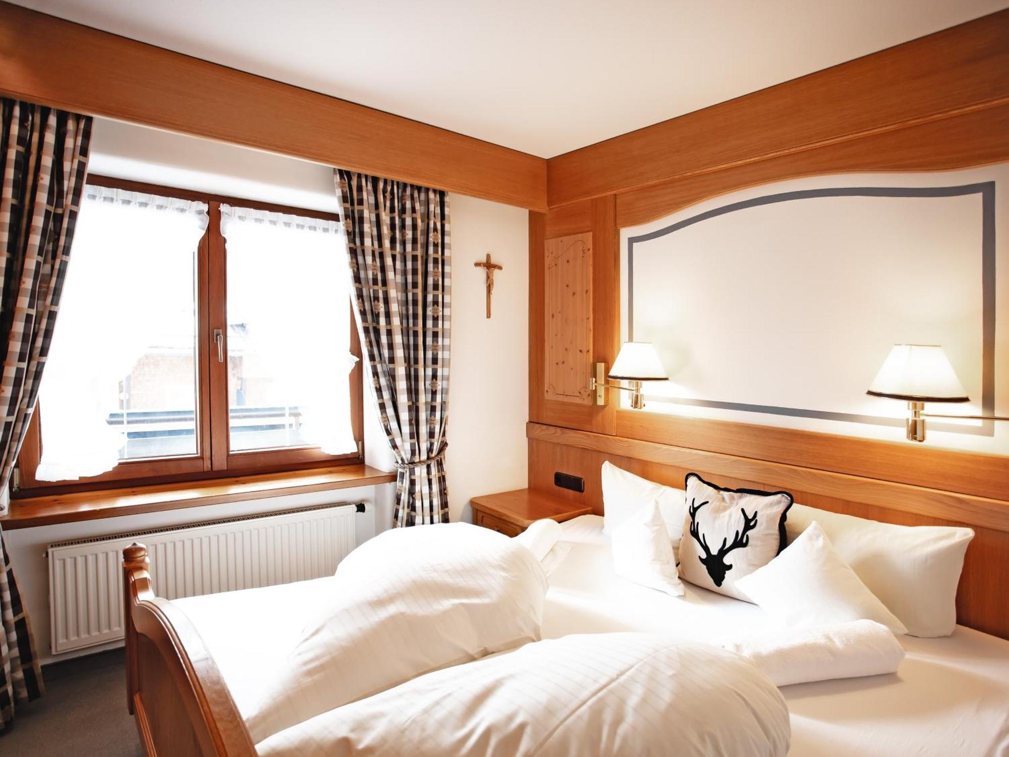 Hotel Bergruh オーベルストドルフ エクステリア 写真
