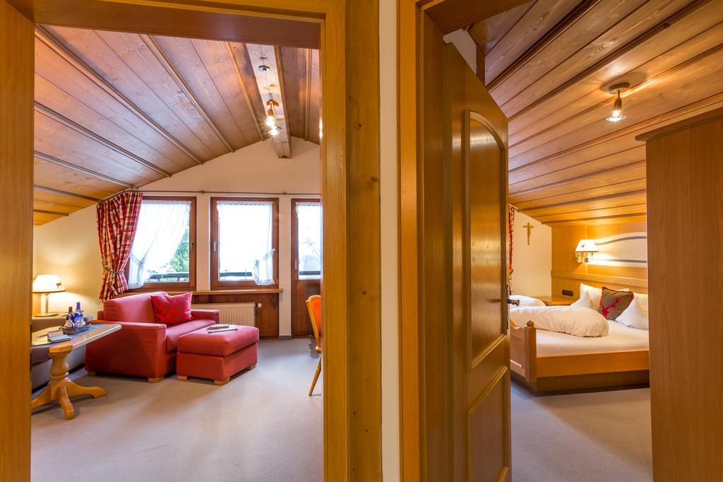 Hotel Bergruh オーベルストドルフ エクステリア 写真